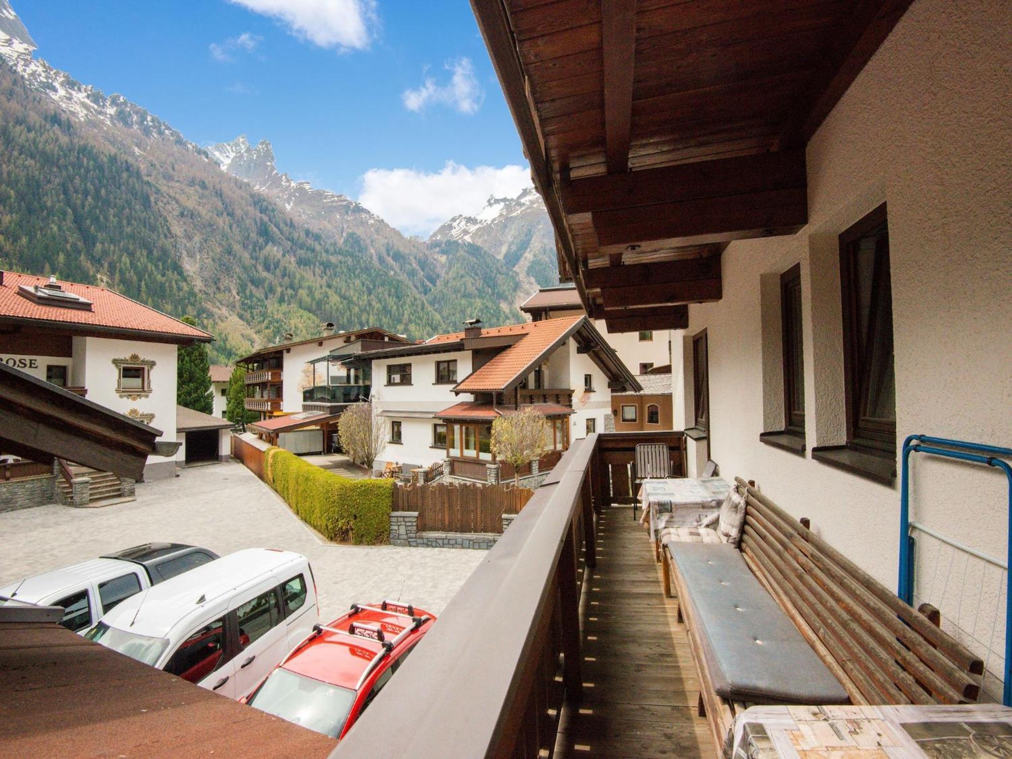 Comfortable Apartment In L Ngenfeld With Ski Storage Längenfeld Exterior foto